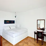 Willa Niriedes Lipsoí