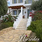 빌라 Niriedes Lipsi