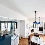 Villa Niriedes *