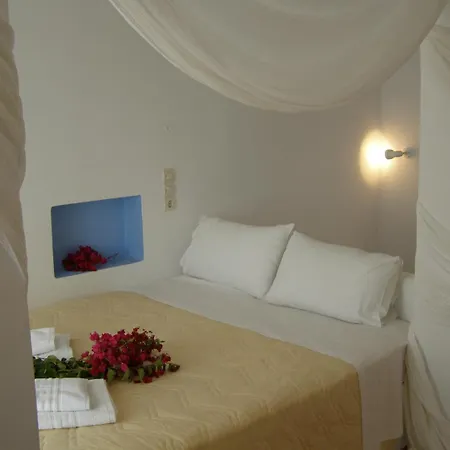 Villa Niriedes Villas *