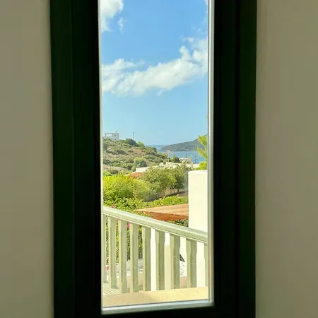 Villa Niriedes Villas *