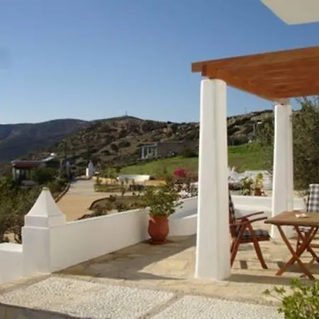 Villa Niriedes Villas *